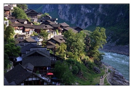 2010年07月我公司為重慶千年古鎮龔灘提供電子導游設備